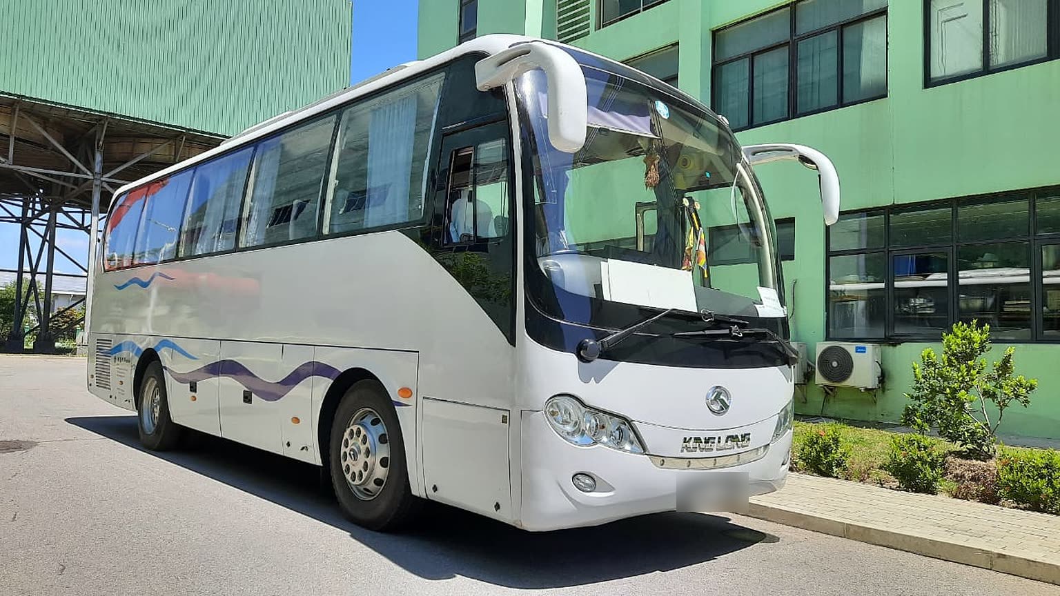 Pearlisle tour coach
